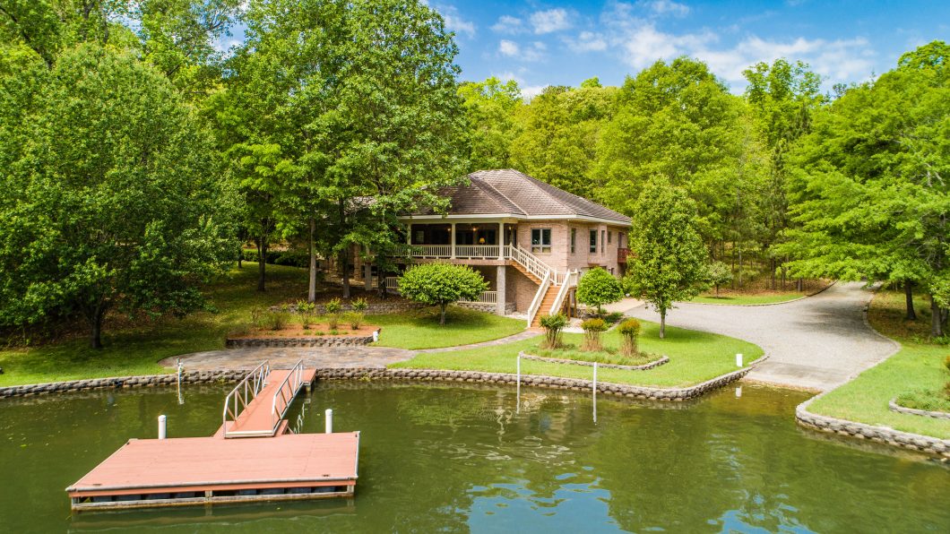 Lake Martin Property For Sale By Owner - Alabama, Logan Martin Lake real estate, Birmingham real ... / If you are looking for lake living under $190k, let's start a conversation.