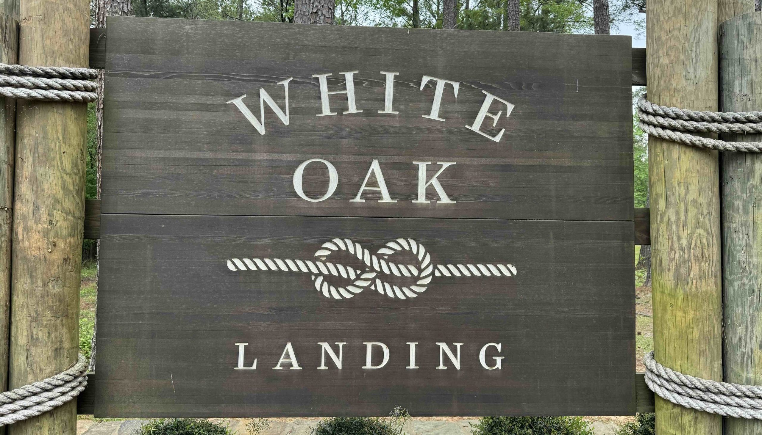 https://lakemartinvoice.com/neighborhoods/white-oak-landing-waterfront-homes-on-lake-martin-alabama/