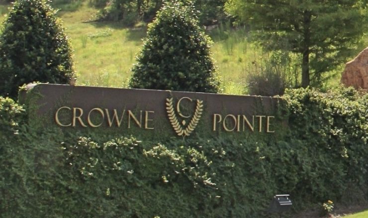 Crowne Pointe Condos