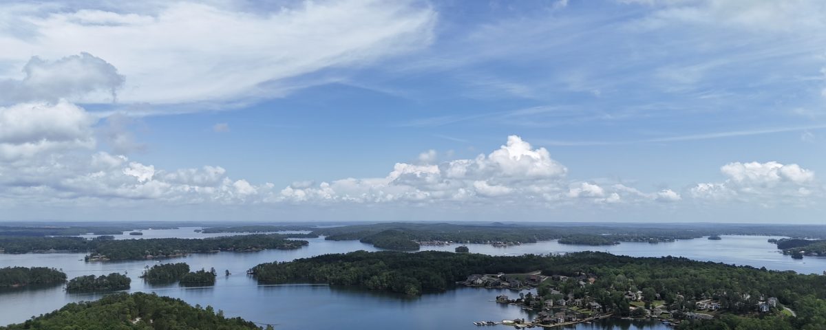 Lot lines around Lake Martin