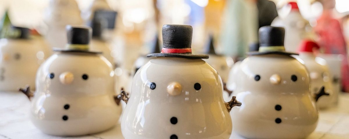 Holiday Bazaar at Russell Crossroads