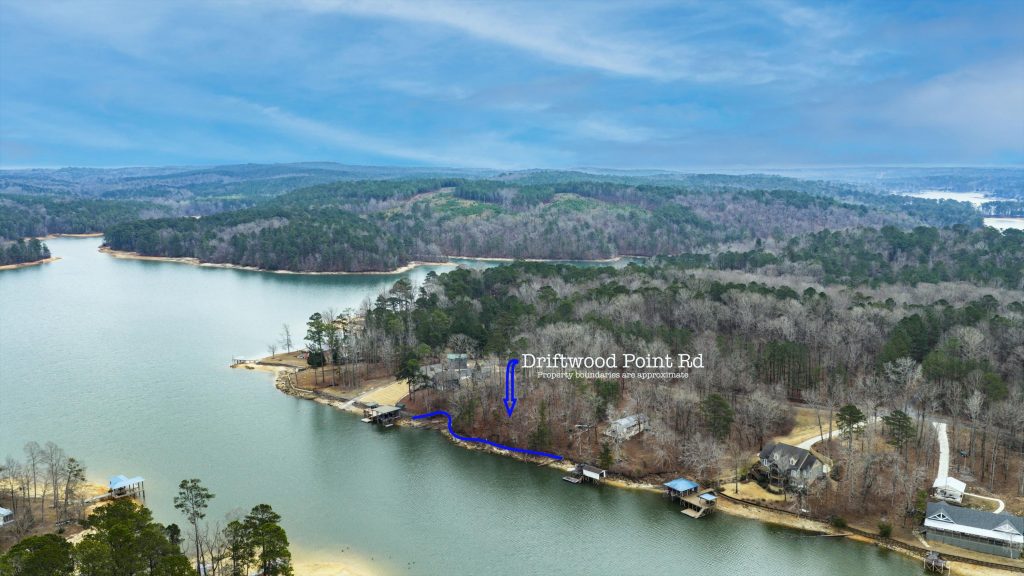 889 Driftwood Point Rd.