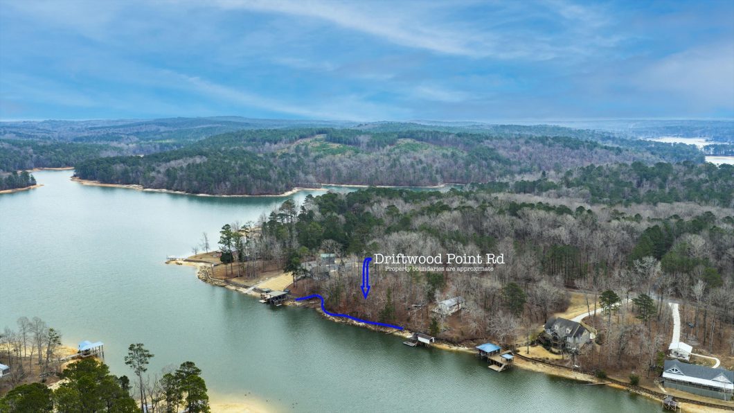 889 Driftwood Point Rd.